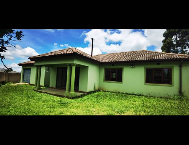 3 BEDROOM FREESTANDING FOR SALE IN MERRIVALE
